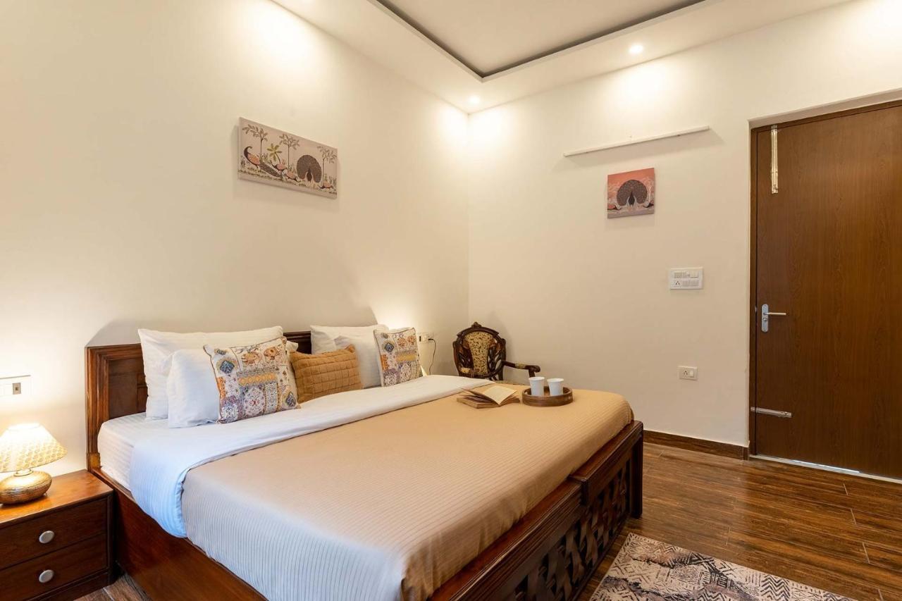 Brookvale Manor By Stayvista - Private Pool Haven With Endless Views & Indoor Fun Sohna Luaran gambar